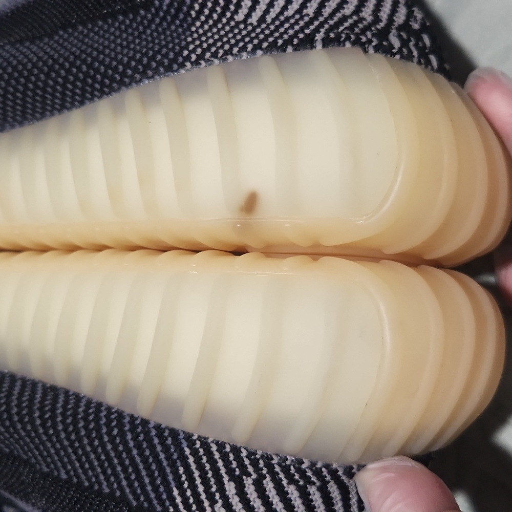 ADIDAS YEEZI BOOTS 350 CARBON Men's 12 1/2. - Picture 10 of 15